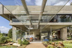 Revitalizace brutalistního domu v Brasílii, Arquitécnika