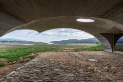 Dům u portugalského městečka Monsaraz, Aires Mateus