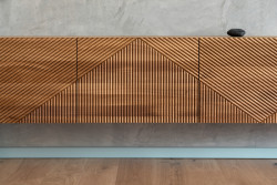 Rekonstrukce prvorepublikové vily v Praze od No Architects