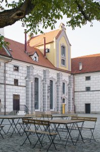Objekt novogotické Varny z druhé poloviny 19. století (Port 1560, Domy Architects)