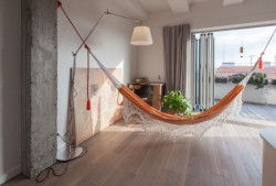 Lenka Míková Architect, Malý penthouse v Praze – foto