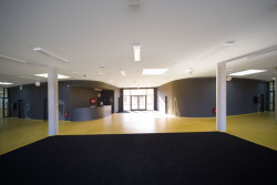 Studio Grulich architekti realizovalo v Líbeznicích pavilon základní školy.