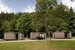 Společnost KOMA Modular představuje elegantní modul Fashion Line Relax, který je budoucností rekreačního bydlení