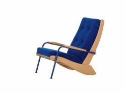 Limitovaná edice křesla Kangourou od Jeana Prouvého