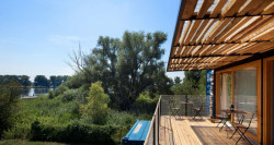 ARTIKUL architekti, ContainHotel - foto