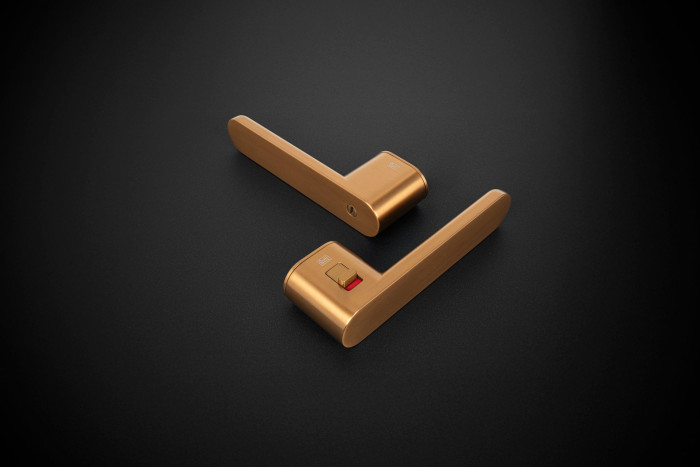 GK Avus One S2L - bezpečnostní dveřní klika s uzamykacím systémem určená pro vstupní dveře