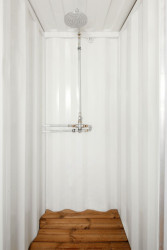 ARTIKUL architekti, ContainHotel - foto