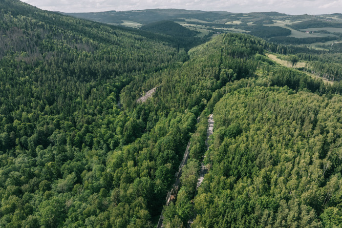 Cyklostezka v původním historickém vodním kanálu mezi Loučovicemi a Vyšší Brodem od A8000
