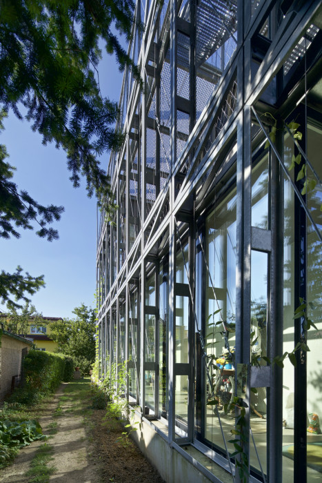 Dům v ocelovém korzetu, Jan Šépka /Šépka architekti/