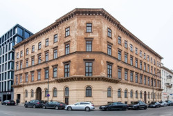 Festival 4+4 dny v pohybu 2018, Desfourský palác