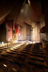 Mariánský kostel v Neviges od Gottfrieda Böhma (1963-1968)