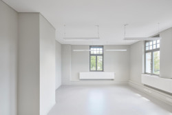 Rekonstrukce budovy okresního soudu Tübingenu od studia Dannien Roller Architekten