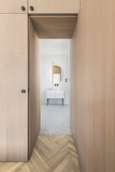 Interiér bytu HLB, Kuklica Smerek architekti / Peter Kuklica, Martin Smerek, Juraj Hubinský