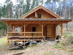 Rekreační chata v přírodě, Dřevěná stavba roku 2016