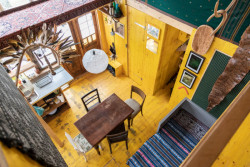 Rekonstrukce chaty YELLOW HUT, ARCHWERK / Hana Procházková, Martin Kloda, Petr Tůma