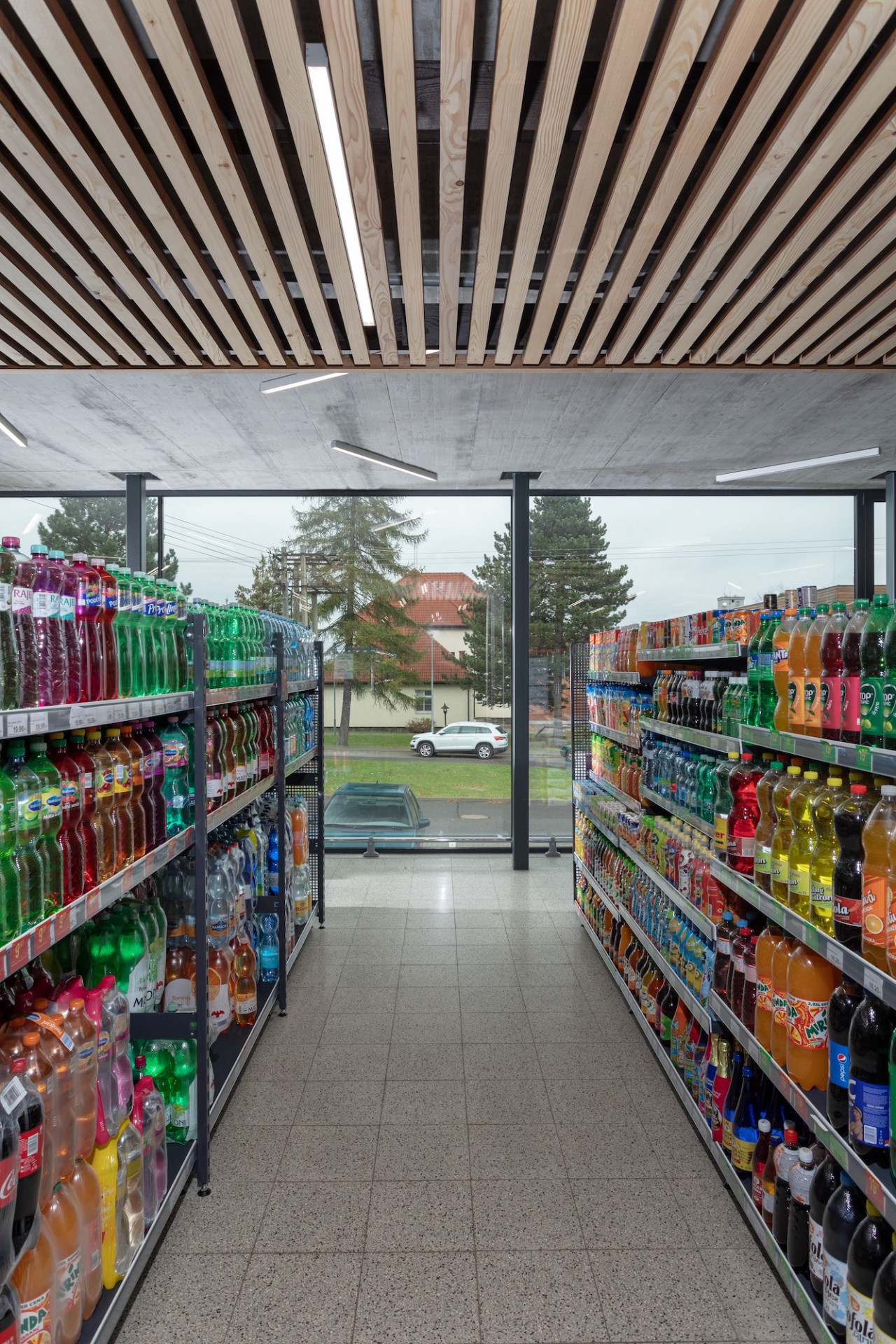 Polyfunkční dům Hruška v Trojanovicích, Kamil Mrva Architects