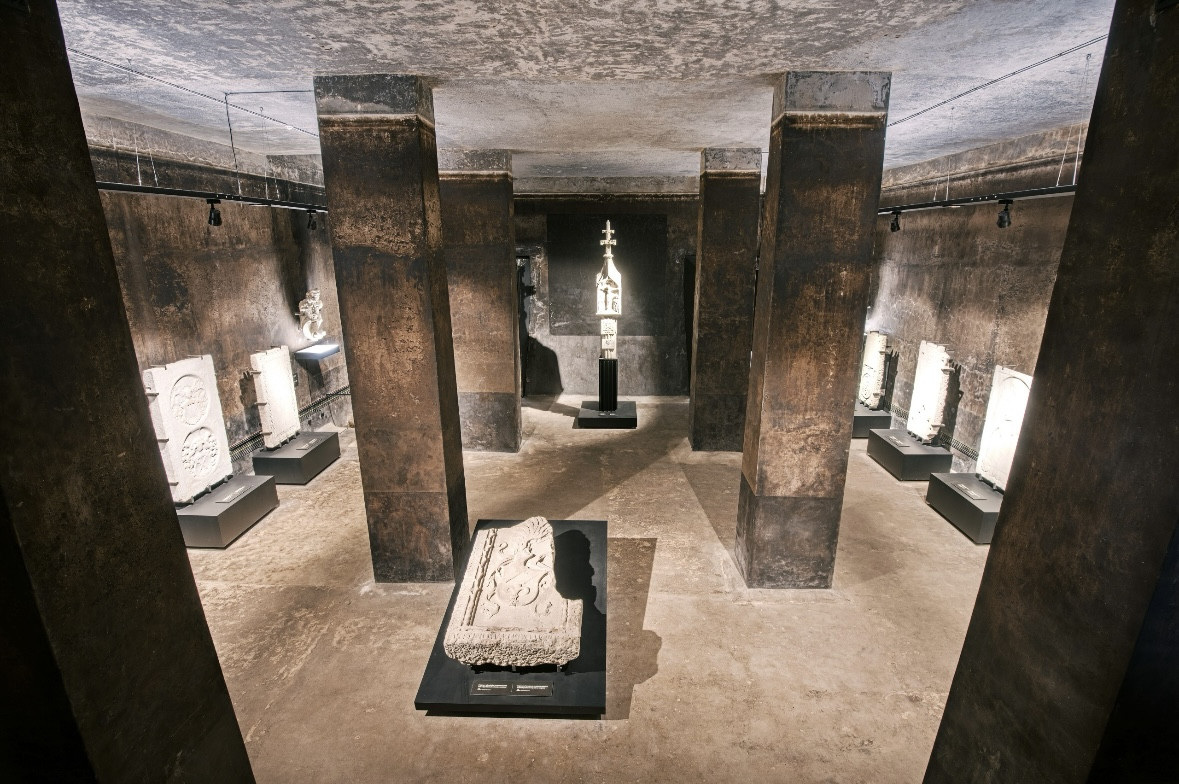 Od 1. dubna 2024 je možné navštívit působivé podzemní prostory Vodojemů na Špilberku.