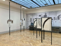 Výstava Hlavou a rukama