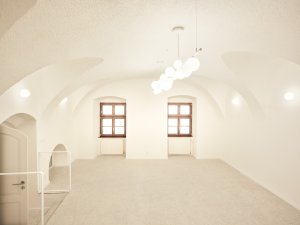 Multifunkční sál se nyní nachází v prostorách původního historického sálu