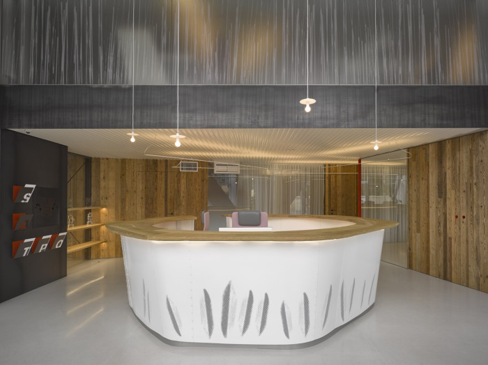 Kancelářské prostory a showroom developerské společnosti Satpo, Daniela Polubědovová