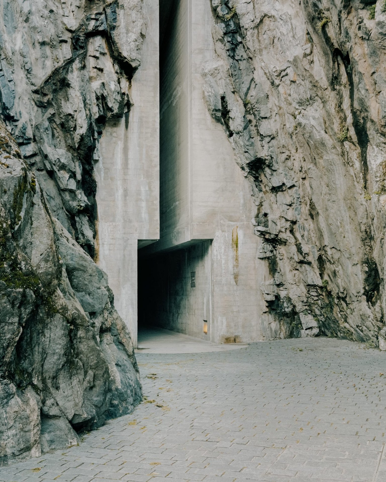 Rekonstrukce hradu Castelgrande, 1983-1991
