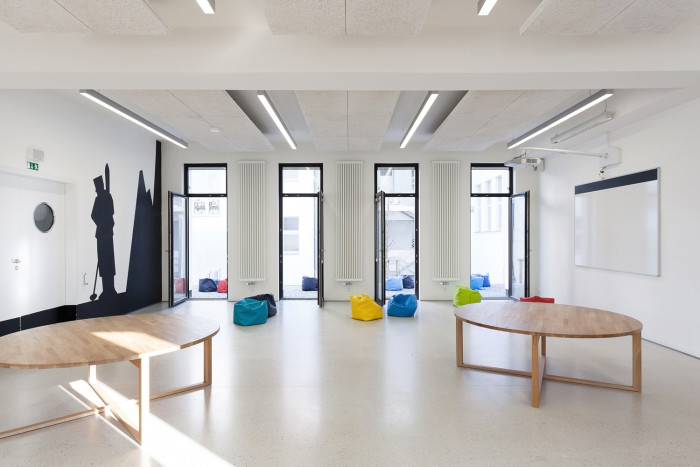 Základní škola Járy Cimrmana v Lysolajích, Progres Ateliér