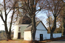 Obec Těchozub úspěšně pečuje o svoje památky a hrdě se hlásí k odkazu Bernarda Bolzana