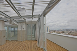 Rekonstrukce panelových domů Grand Parc Bordeaux, střešní terasa, Lacaton & Vassal architectes, Frédéric Druot Architecture, Christophe Hutin Architecture