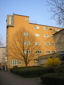 Bytový dům s ateliéry na sídlišti Bruchfeldstraße
