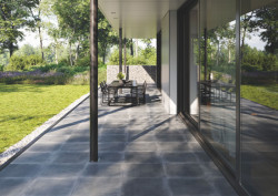 Další ukázky realizací: série REBEL OUTDOOR