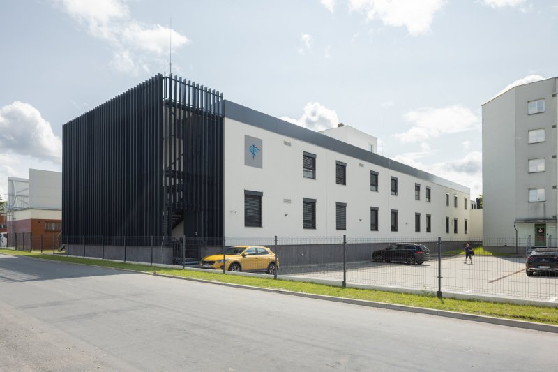 Pavilon chirurgie (Karvinská hornická nemocnice postavená z modulů KOMA)