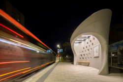 Není to jen technický experiment, ale "zbásněná dopravní infrastruktura."