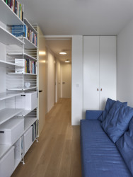 Rekonstrukce řadového domu v Újezdu nad Lesy od architektky Terezy Čudové Ajmové