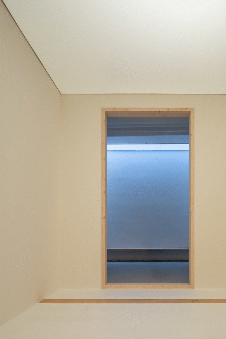Zvířecí krematorium Věčná loviště, Petr Hájek ARCHITEKTI/ Petr Hájek, Martin Stoss, Cornelia Klien © Radek Úlehla/ coatmen