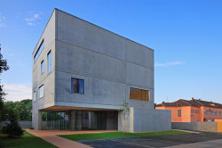 atelier-r, Přístavba laboratoří a počítačového centra CzechGlobe – foto