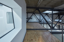 Konverze průmyslového objektu na kreativní prostor Barevna