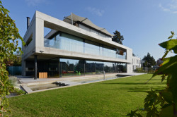 OK Plan Architects, Rodinný dům v Kunraticích - foto