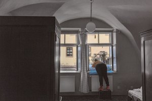 UNES-CO, Kateřina Šedá