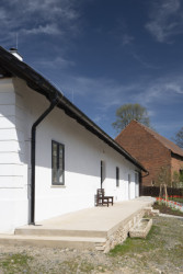 Komunitní centrum Opatovice, Rusina Frei architekti/ Martin Rusina, Martin Frei, Markéta Poláčková