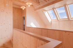 Rodinný dům Veterná Poruba, Prodesi/Domesi