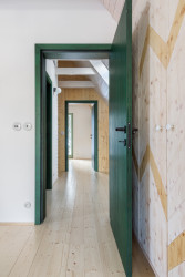 Chata v Jizerských horách od architektky Kateřiny Margoldové