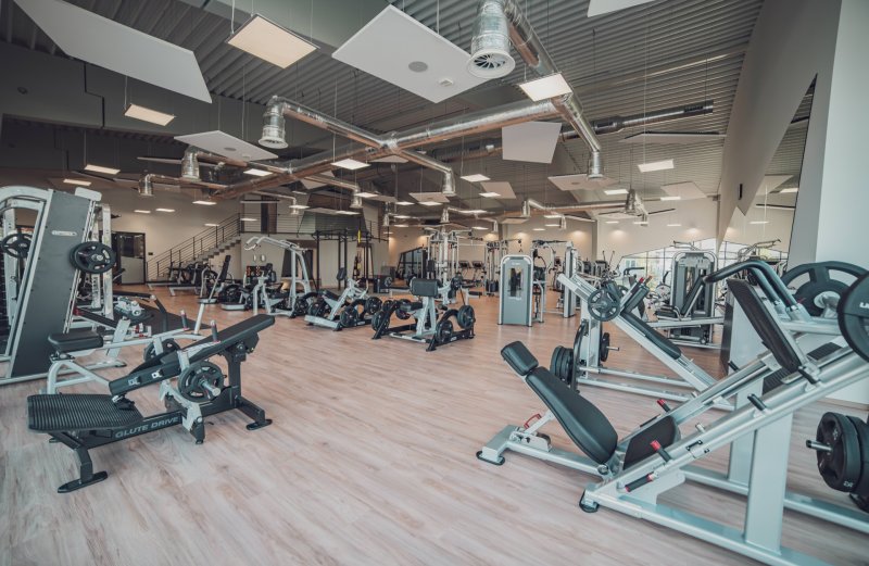 Studio Free Architects zrealizovalo v areálu bývalého brownfieldu ve Velkém Meziříčí fitness a wellness centrum Beauty&Beast.