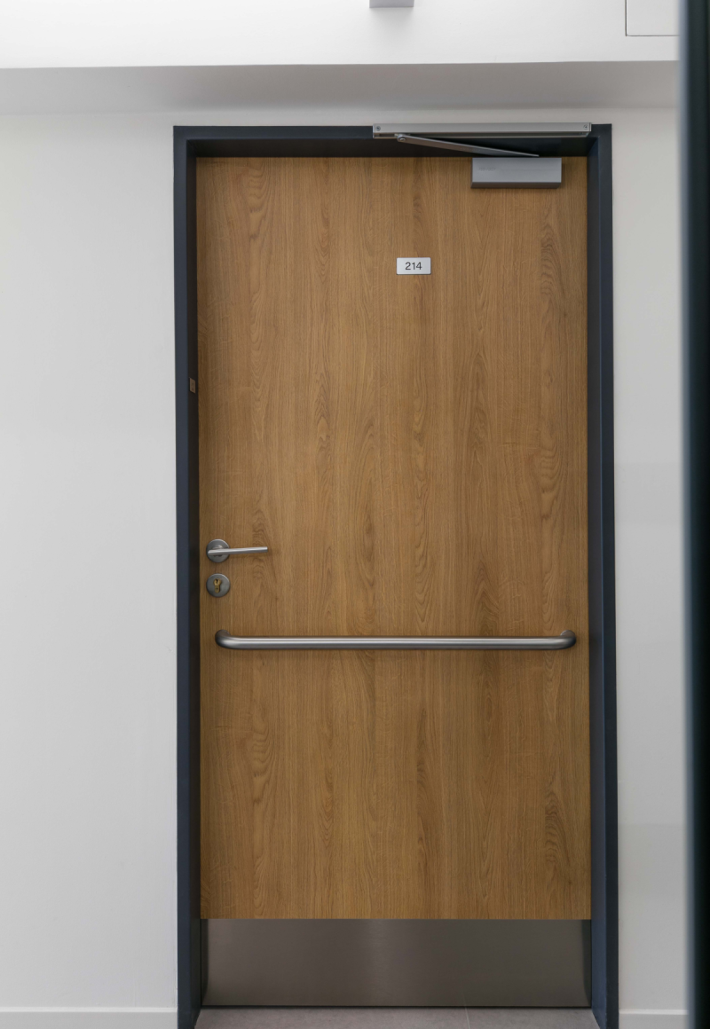 Doornite - Brno koleje