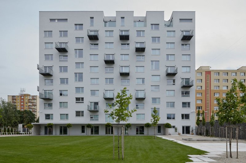 gutgut, Panelák v Rimavskej Sobote - foto