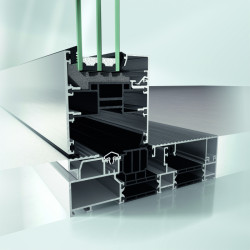 Posuvný systém Schüco ASE 80.HI, nulový práh.