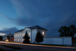 Obecní úřad Hluchov, Jiří Markevič / Public atelier, Jaroslav Sedlák / Fuuze