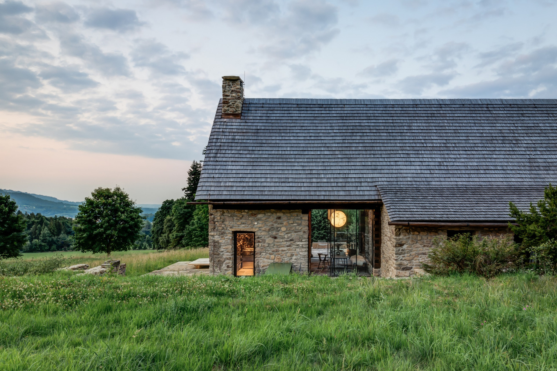 Roubenka Mezi lukami v Beskydech nedaleko Čeladné