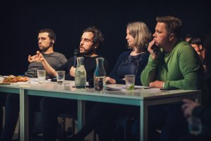 V porotě loňského ročníku zasedli Marcela Steinbachová, Pavel Nasadil a zakladatelé portugalského studia fala, kteří byli rovněž autory zadání