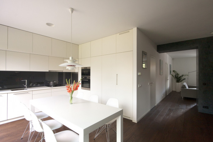 Řadový dům v Praze Liboci od ateliéru Stempel & Tesar architekti