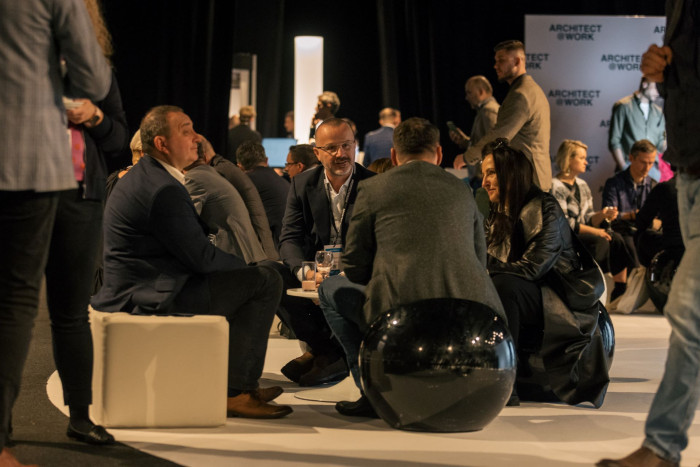 ARCHITECT@WORK je mezinárodní odborný veletrh určený architektům, designérům a specialistům ve stavebnictví a interiérovém designu.